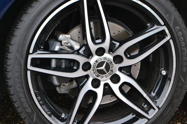 Mercedes-Benz B-KLASSE 180 Ambition AMG styling AUT!