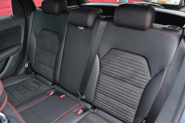 Mercedes-Benz B-KLASSE 180 Ambition AMG styling AUT!