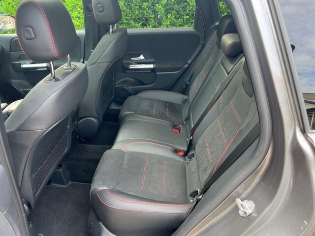 Mercedes-Benz B-KLASSE B 180 AMG, Panorama dak, Carplay