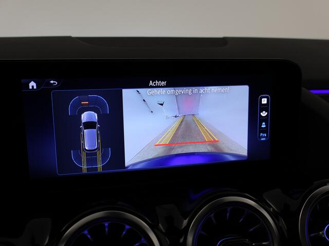 Mercedes-Benz B-KLASSE 180 Star Edition AMG Line | Nightpakket | Dodehoekassistent | Keyless-Go comfortpakket | Draadloos oplaadsysteem voor Smartphone | USB-pakket plus | Sfeerverlichting | Parkeerpakket met achteruitrijcamera |