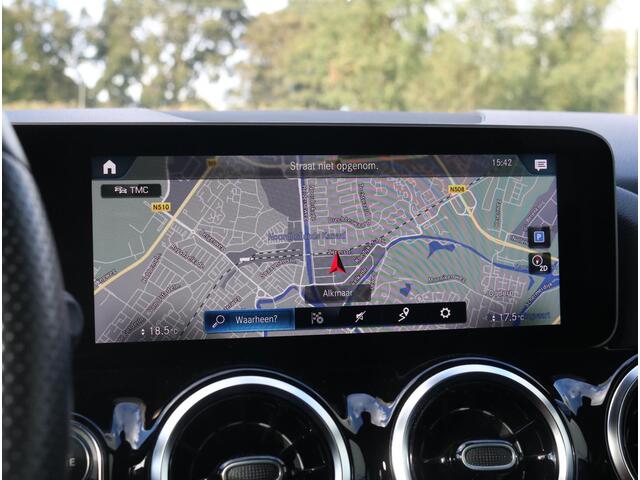 Mercedes-Benz B-KLASSE 180 AMG line Camera | Apple Carplay