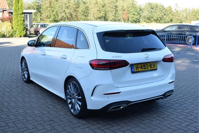 Mercedes-Benz B-KLASSE AMG Pakket 220 Launch Edition Premium Automaat