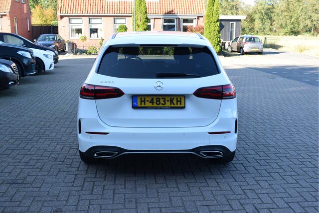 Mercedes-Benz B-KLASSE AMG Pakket 220 Launch Edition Premium Automaat