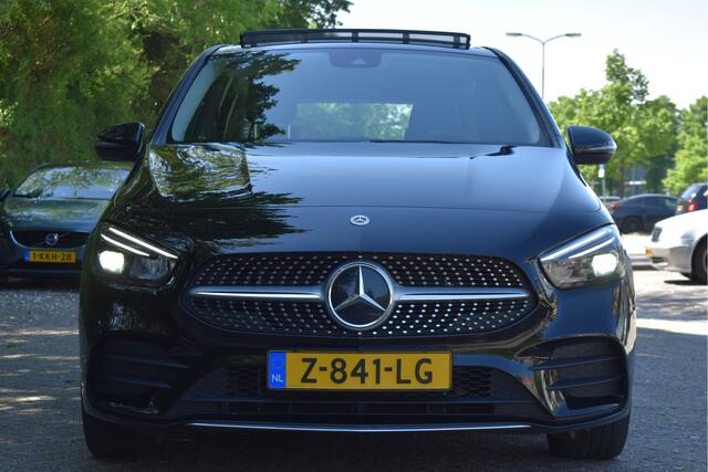 Mercedes-Benz B-KLASSE 250 e AMG Line | Open dak | Sfeerverl | DAB | Carbon | Carplay | Stoelverw | Full LED | AMG Velgen