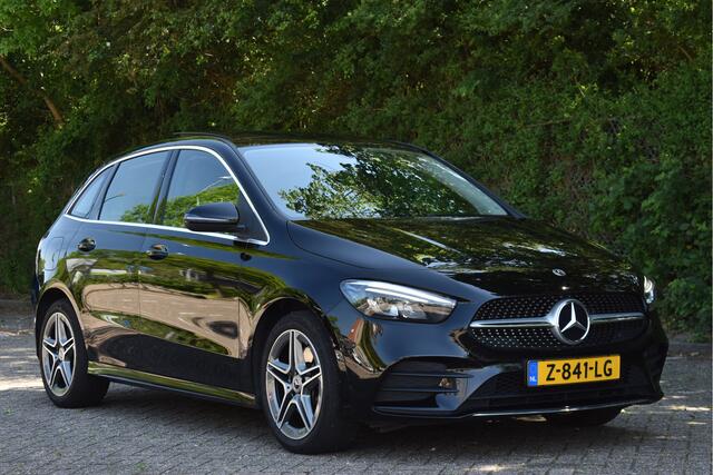 Mercedes-Benz B-KLASSE 250 e AMG Line | Open dak | Sfeerverl | DAB | Carbon | Carplay | Stoelverw | Full LED | AMG Velgen