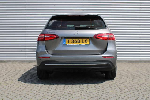 Mercedes-Benz B-KLASSE B250e | Plug-in | 218PK | Automaat | 17" LM | Navi Android | Apple Carplay | Camera | Stoelverwarming |