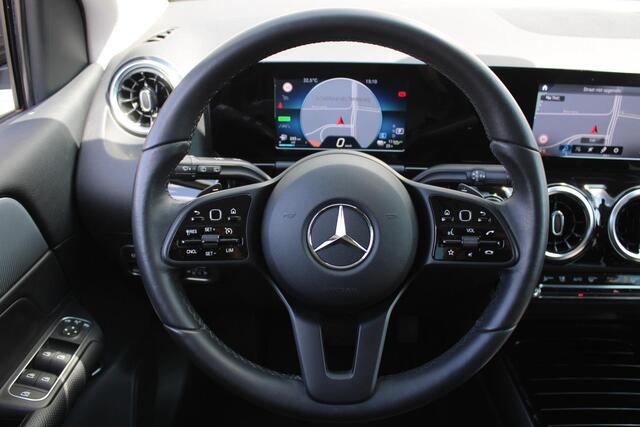 Mercedes-Benz B-KLASSE B250e | Plug-in | 218PK | Automaat | 17" LM | Navi Android | Apple Carplay | Camera | Stoelverwarming |