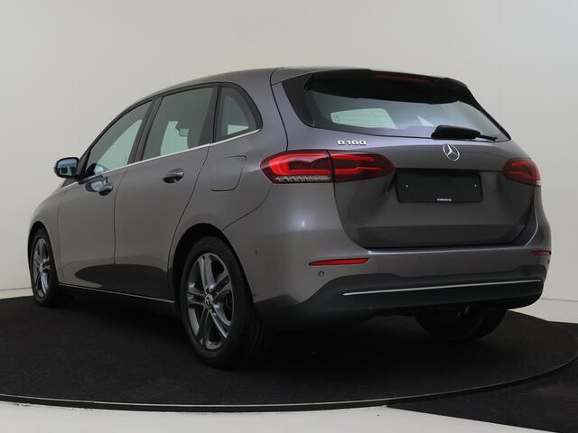 Mercedes-Benz B-KLASSE 180 Launch Edition Automaat | Parkeersensoren | Electrische Achterklep