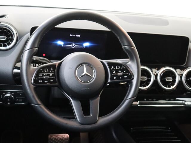 Mercedes-Benz B-KLASSE 180 Launch Edition Automaat | Parkeersensoren | Electrische Achterklep