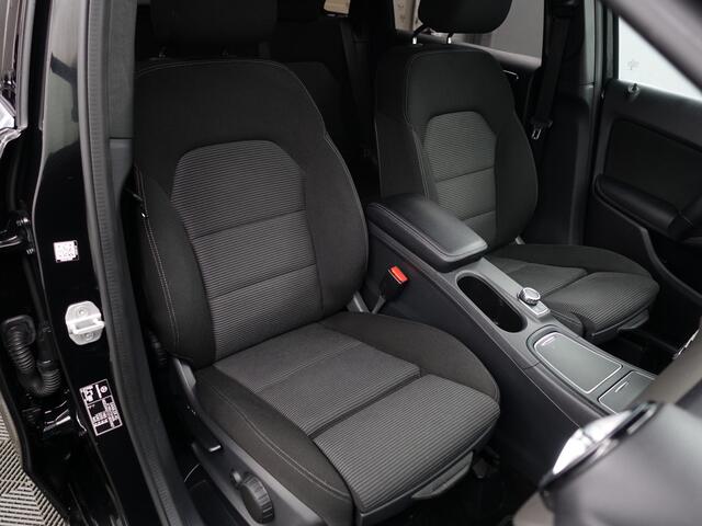 Mercedes-Benz B-KLASSE 180 d AMG Prestige Aut- Sport Interieur, Xenon led, Keyless, Camera, Dynamic Select, Park Assist, Sfeerverlichting