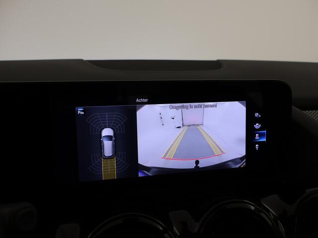 Mercedes-Benz B-KLASSE 180 Business Solution | Inclusief 24 maanden MB Certified garantie voor Europa.