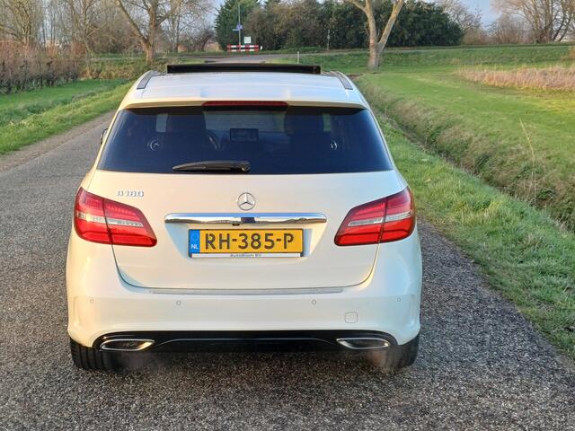 Mercedes-Benz B-KLASSE 180 EDITION | NL | AMG-Line | Pano Dak | LED | Camera | Navi | Cruise | 18 INCH