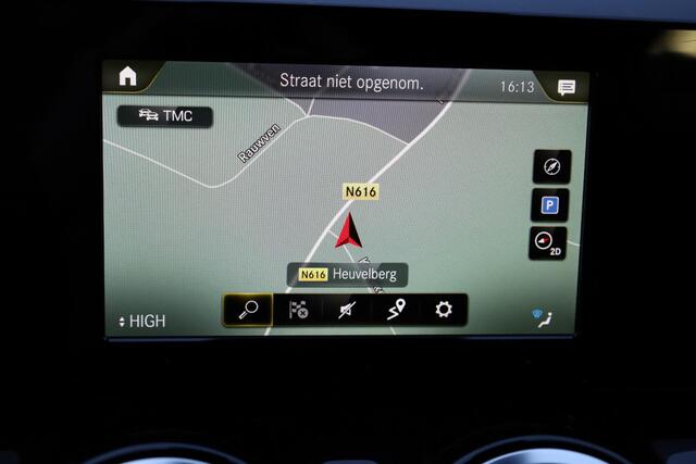 Mercedes-Benz B-KLASSE 180 Premium CARPLAY STOELVERW. ELEK.TREKHAAK DAB HALFLEER NAVI LMV 2xPDC