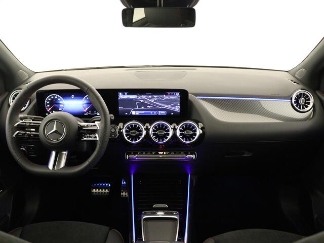 Mercedes-Benz B-KLASSE 180 AMG Line | Premium Pakket | Rijassistentiepakket | Nightpakket | Panoramaschuifdak | Keyless-Go comfortpakket | Sfeerverlichting | USB-pakket plus | Achteruitrijcamera |