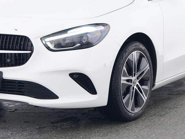 Mercedes-Benz B-KLASSE 250 e Face Lift Plug-In Hybride | Trekhaak | Night Pakket | Multibeam Koplampen | Laden tot 11kW | Stuur en stoelverwarming | Inclusief 24 maanden MB Certified garantie voor Europa.