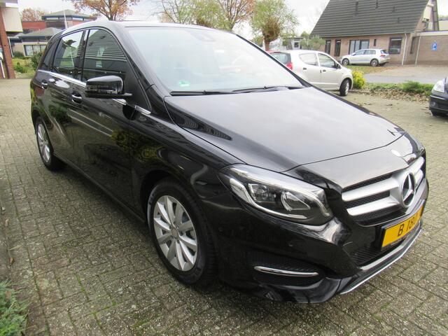Mercedes-Benz B-KLASSE 180 Ambition/Automaat