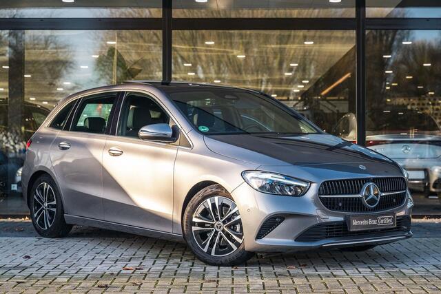 Mercedes-Benz B-KLASSE 180 Business Line | Stoelverwarming | Panoramaschuifdak | Achteruitrijcamera | Easypack-achterklep