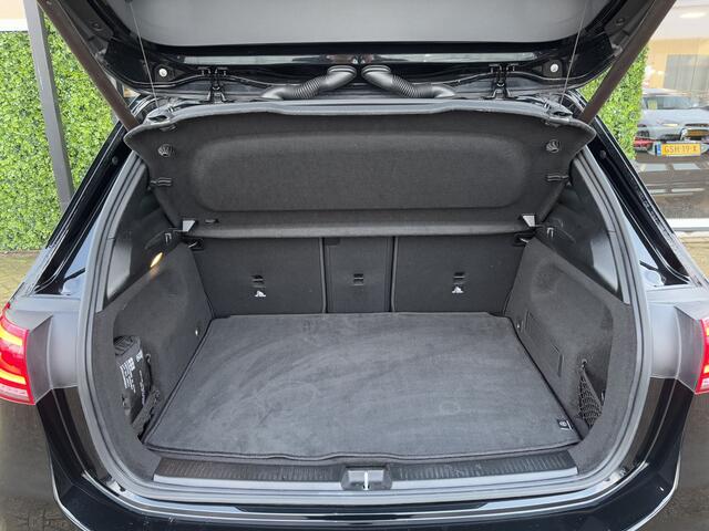 Mercedes-Benz B-KLASSE 250 DCT 225PK Premium | Widescreen | Camera | Multibeam LED