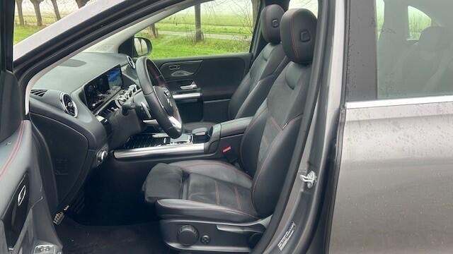 Mercedes-Benz B-KLASSE 200 AMG LINE AUTOMAAT 1E EIGENAAR!! NAVIGATIE WIDESCREEN, AUGMENTED REALITY, VERKEERSLICHTWEERGAVE, STOELVERWARMING, ELEC. PANORAMADAK, DISTRONIC, DODEHOEK ASSIST, SPOORASSIST, ELEC. ACHTERKLEP, PARKEERHULP VOOR/ACHTER, 360 GRADEN CAMERA, MULTIBEAM LED, 1