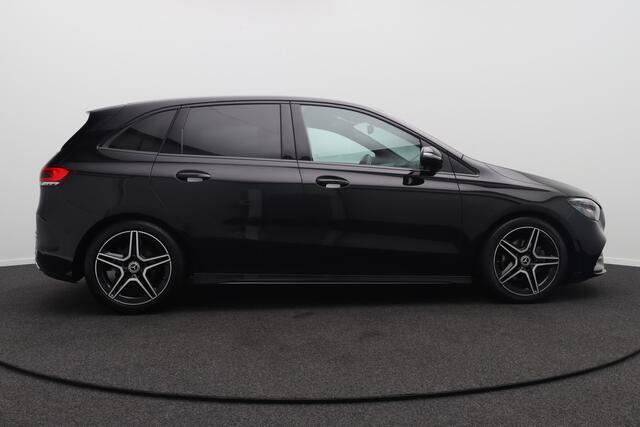 Mercedes-Benz B-KLASSE 180 AMG Night-Pakket Camera Stoelverw. LMV 18'