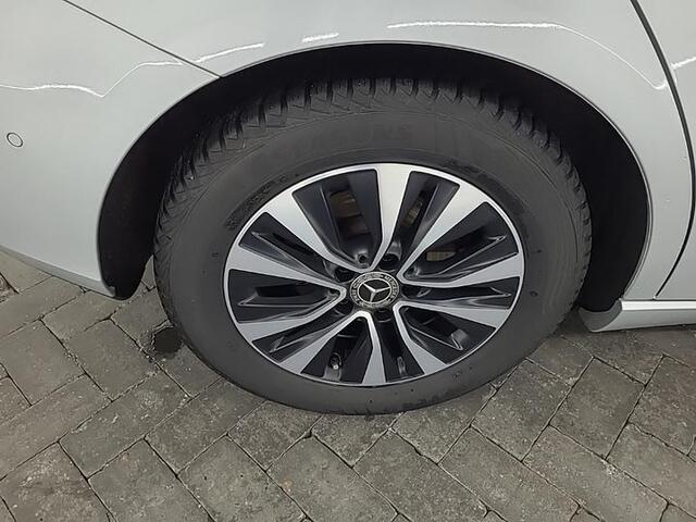 Mercedes-Benz B-KLASSE 180 Business Solution | achteruitrijcamera| Apple carplay| cruise | navi| verwarmde voorstoelen|