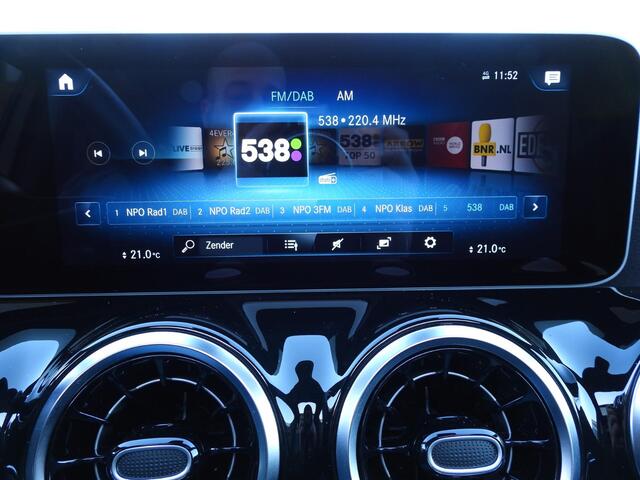 Mercedes-Benz B-KLASSE B180 Aut. AMG NAVI/SCHUIFDAK/LED/TREKHAAK/18"LMV!