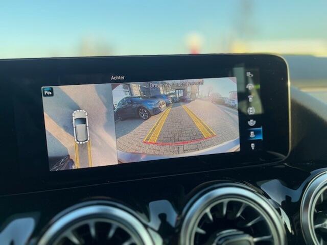Mercedes-Benz B-KLASSE B 250 E - EL. TREKH. - WIDESCREEN - AMBIENTEVERL.