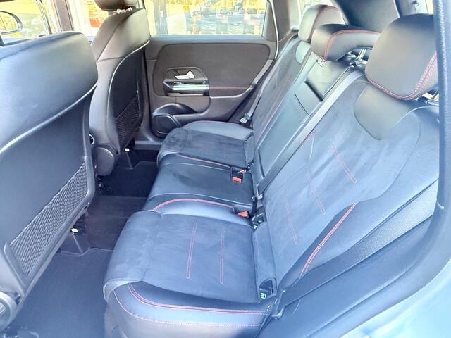 Mercedes-Benz B-KLASSE 180 Business Solution AMG