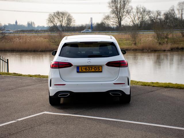 Mercedes-Benz B-KLASSE 220 Launch Edition Premium | AMG-Line | 18'' | Climate | Stoelverwarming