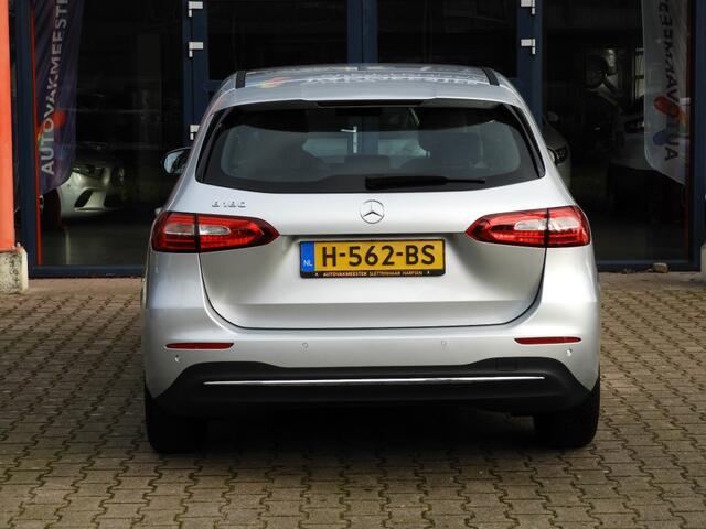 Mercedes-Benz B-KLASSE B 180 BUS. SOLUTION WIDESCREEN/CAMERA/CARPLAY