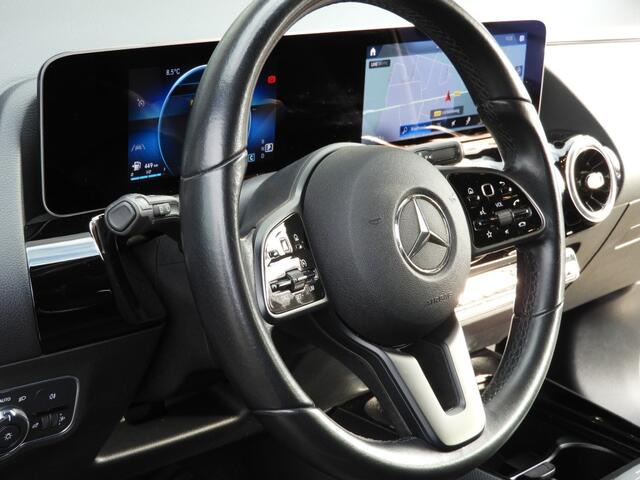 Mercedes-Benz B-KLASSE B 180 BUS. SOLUTION WIDESCREEN/CAMERA/CARPLAY