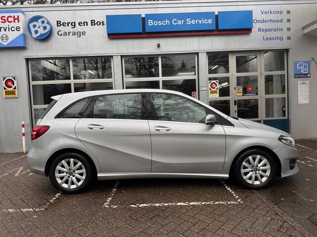 Mercedes-Benz B-KLASSE 180 Ambition /LED/ Camera/ PDC/ Navi/ Trekhaak