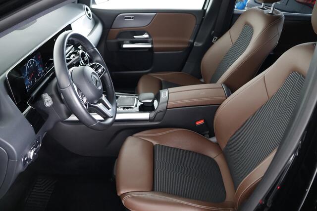 Mercedes-Benz B-KLASSE 200 Premium / LED / CarPlay / Camera / Leder