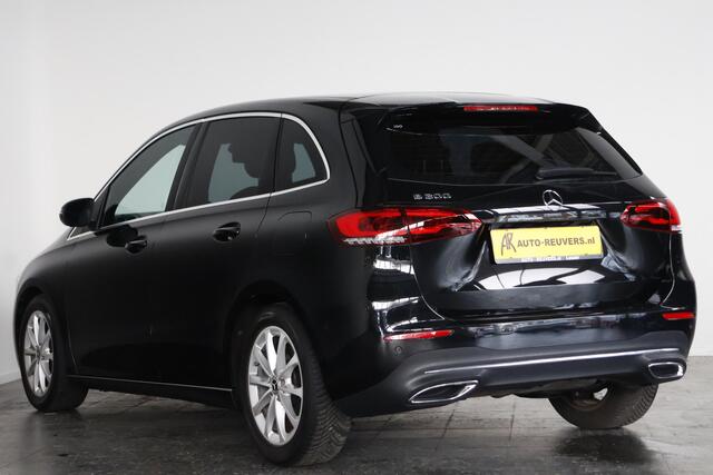 Mercedes-Benz B-KLASSE 200 Premium / LED / CarPlay / Camera / Leder