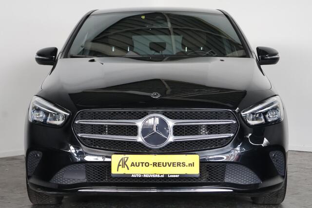 Mercedes-Benz B-KLASSE 200 Premium / LED / CarPlay / Camera / Leder