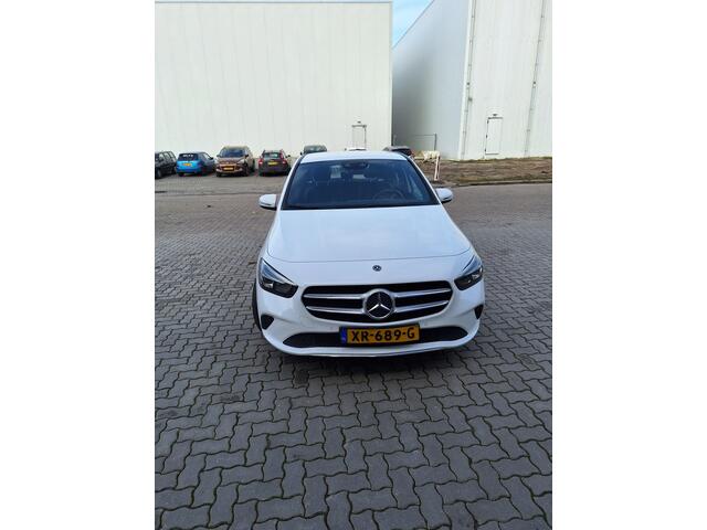 Mercedes-Benz B-KLASSE 180 Business Solution Plus