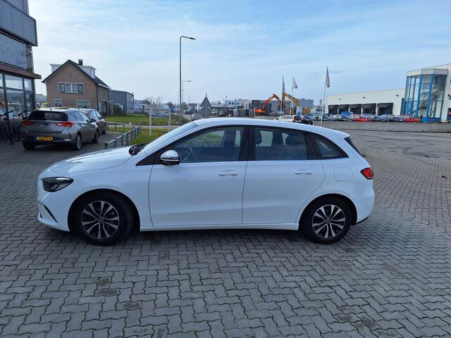 Mercedes-Benz B-KLASSE 180 Business Solution Plus