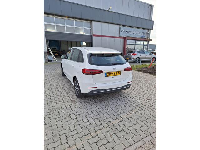 Mercedes-Benz B-KLASSE 180 Business Solution Plus