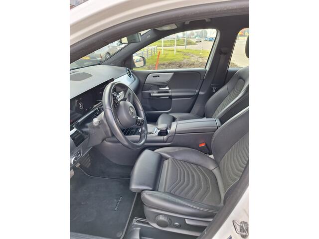 Mercedes-Benz B-KLASSE 180 Business Solution Plus