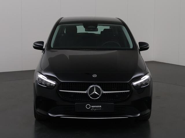 Mercedes-Benz B-KLASSE 250 e Luxury Line | Navigatie | Parkeercamera | Stoelverwarming | Keyless Go | Trekhaak |