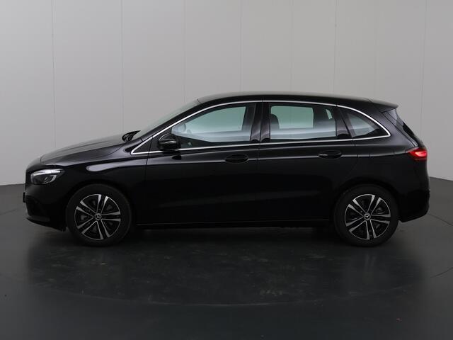 Mercedes-Benz B-KLASSE 250 e Luxury Line | Navigatie | Parkeercamera | Stoelverwarming | Keyless Go | Trekhaak |
