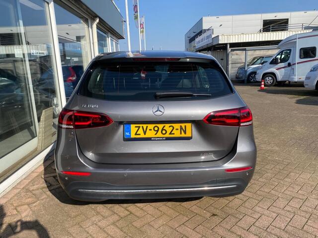 Mercedes-Benz B-KLASSE 180 Advantage AUT. Clima Cruise 40.855km NL-auto