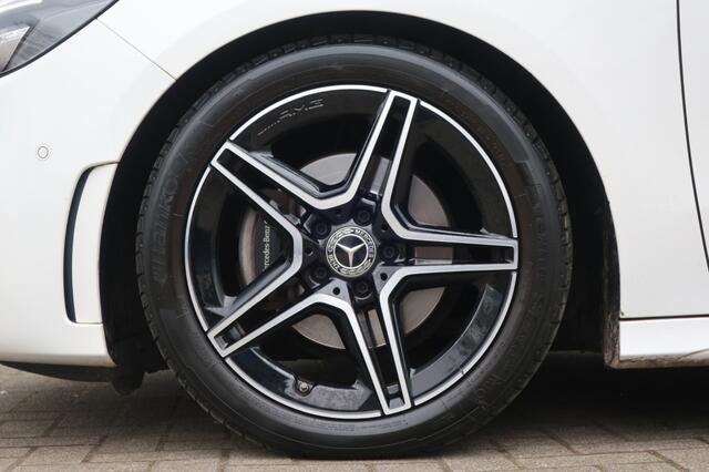 Mercedes-Benz B-KLASSE B180 AMG LINE, LED Verlichting, Navi, Clima, etc.