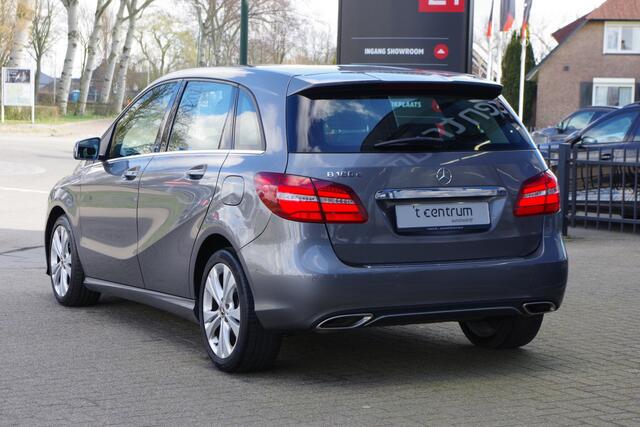 Mercedes-Benz B-KLASSE 180 d Automaat Ambition, Cruise Control, LED, Half-Leder