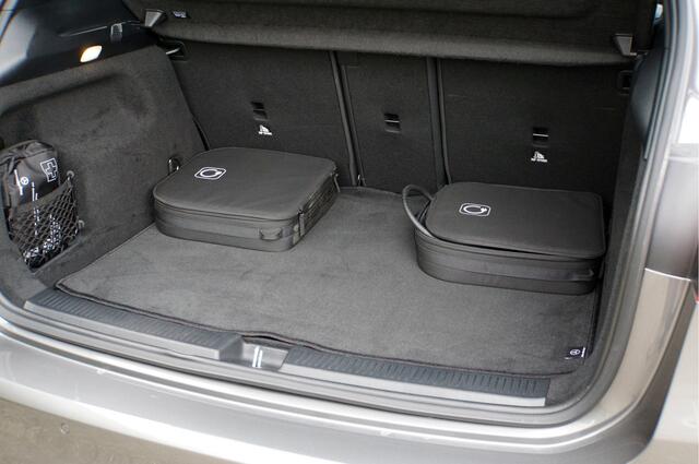 Mercedes-Benz B-KLASSE B 250 e AMG Line | Keyless-Go Sfeer Verwarmd Stuurwiel