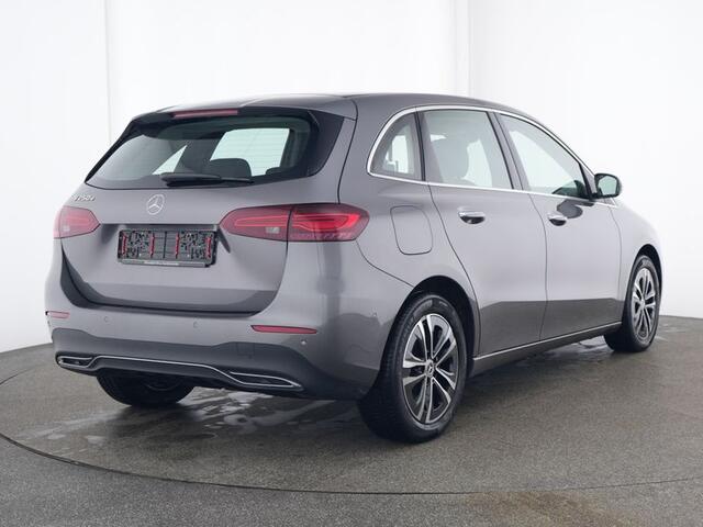 Mercedes-Benz B-KLASSE 250 e Face Lift Plug-In Hybride | Progressive Line Advanced Plus | Sfeerverlichting | 11 kW Laden | Stuur en Stoelverwarming | Inclusief 24 maanden MB Certified garantie voor Europa.