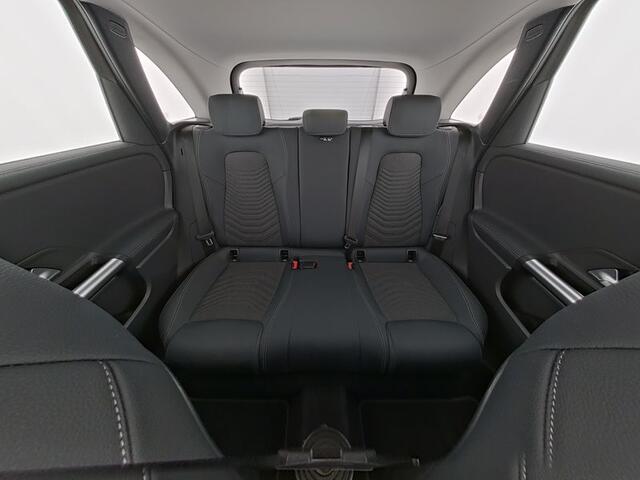 Mercedes-Benz B-KLASSE 250 e Face Lift Plug-In Hybride | Progressive Line Advanced Plus | Sfeerverlichting | 11 kW Laden | Stuur en Stoelverwarming | Inclusief 24 maanden MB Certified garantie voor Europa.