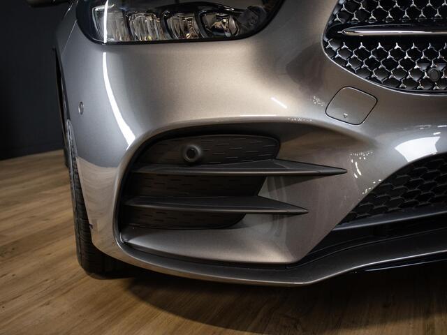 Mercedes-Benz B-KLASSE 180 AMG Line Premium | Panorama dak