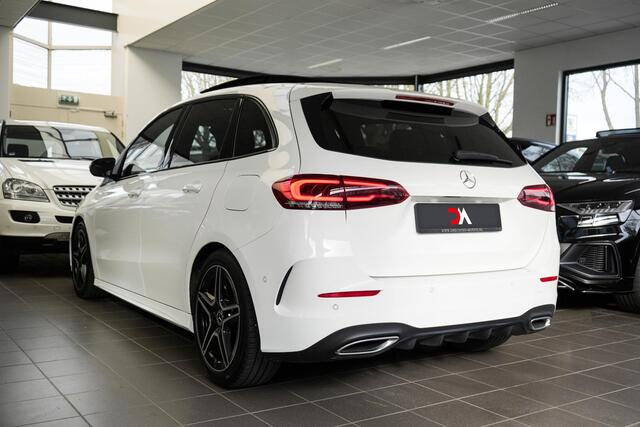 Mercedes-Benz B-KLASSE 200 AMG | PANO | STOELVERW. | VOL