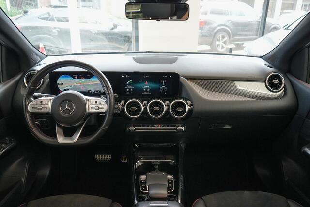 Mercedes-Benz B-KLASSE 200 AMG | PANO | STOELVERW. | VOL